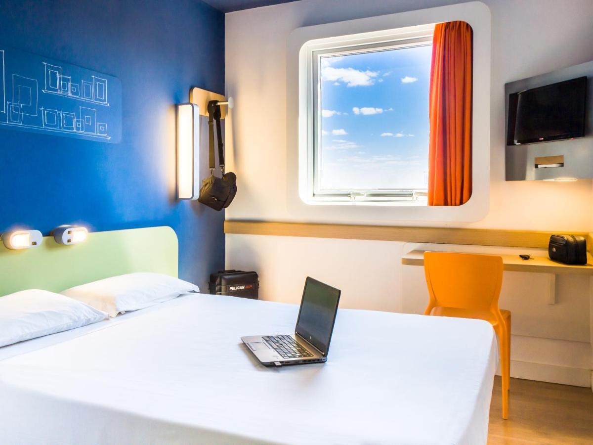 ibis budget Sertaozinho Sertãozinho Exterior foto