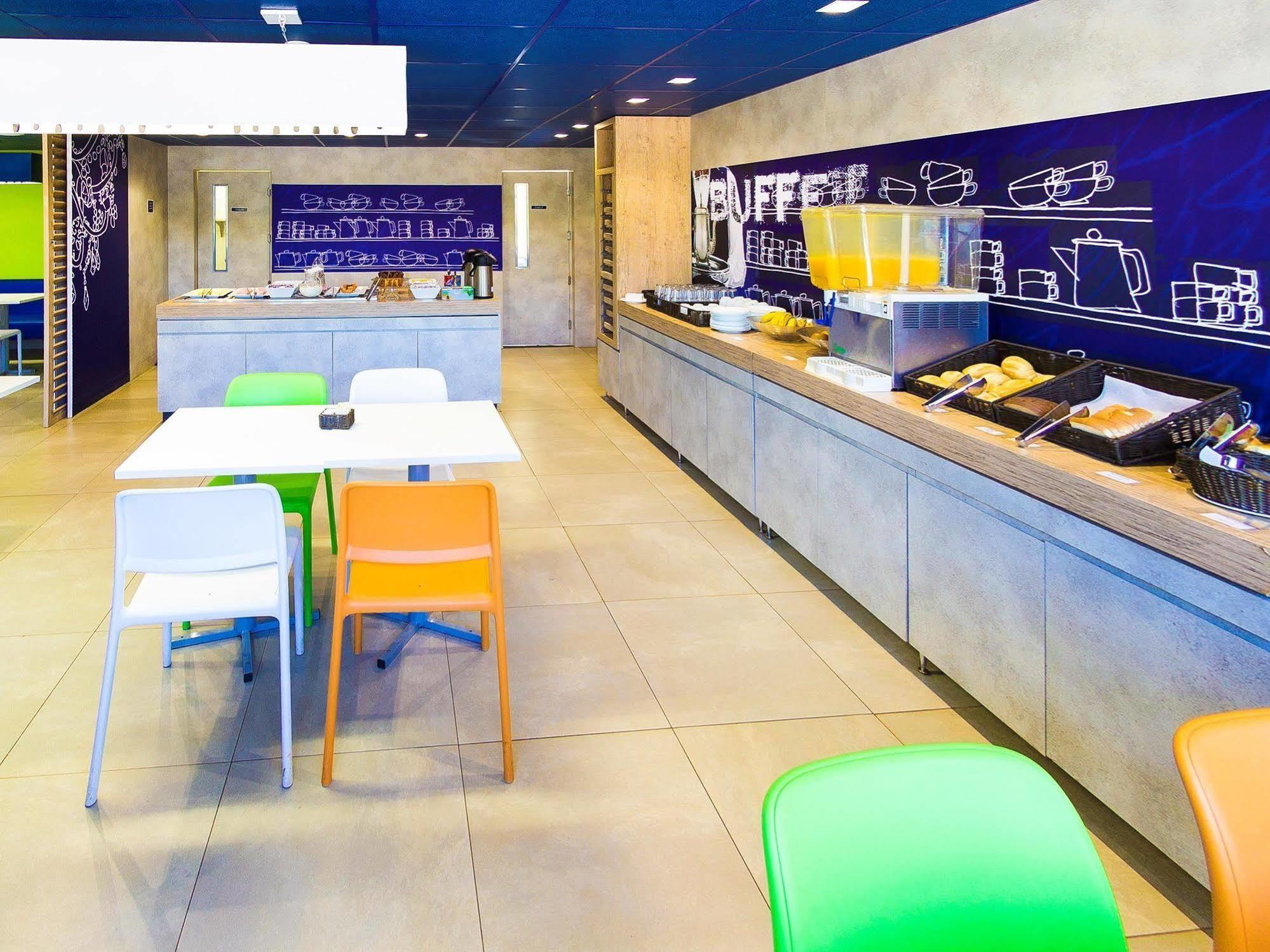 ibis budget Sertaozinho Sertãozinho Exterior foto